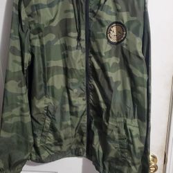 Camo México WINDBREAKER , Large $30