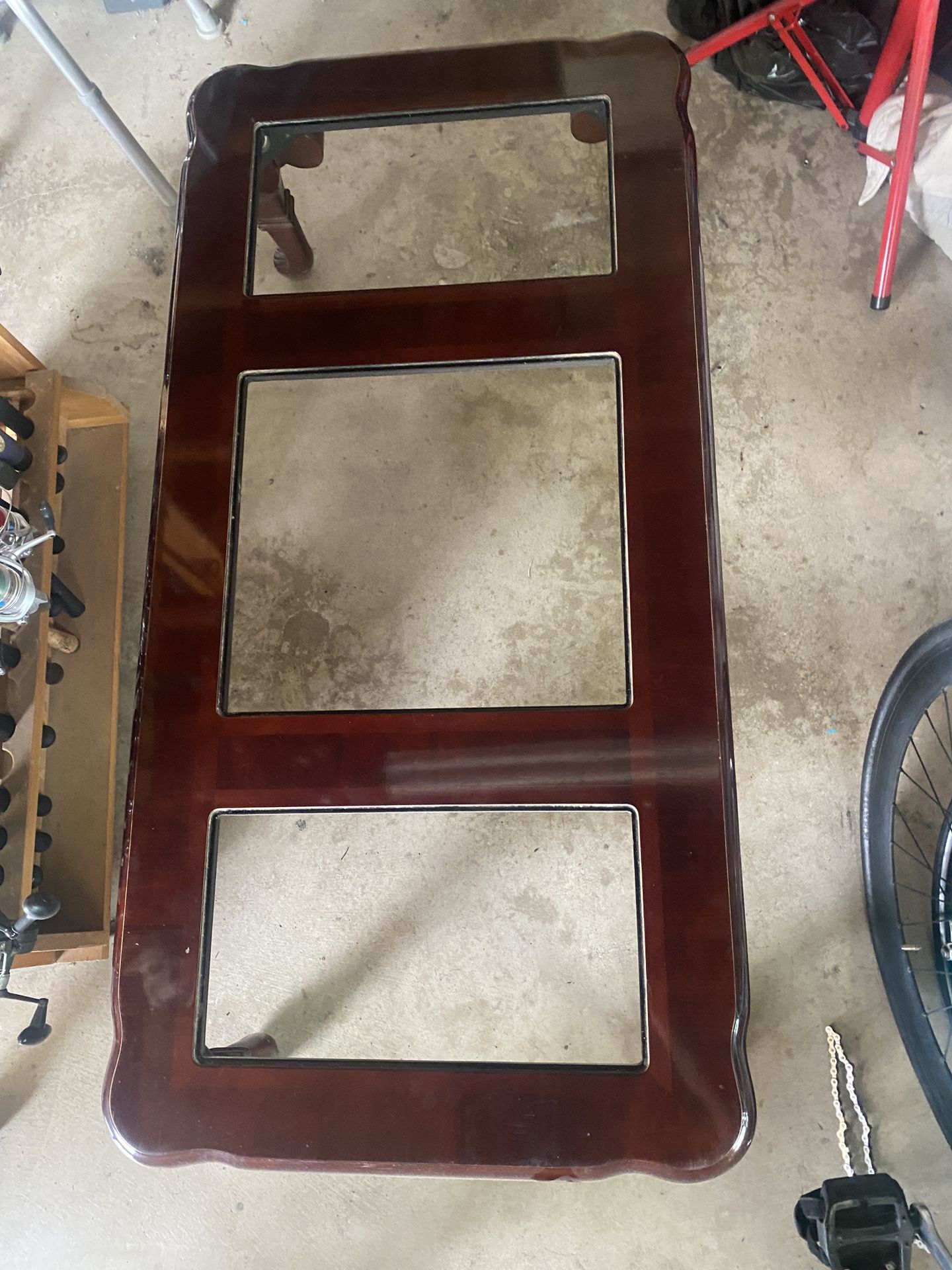 Coffee table + 2 end tables