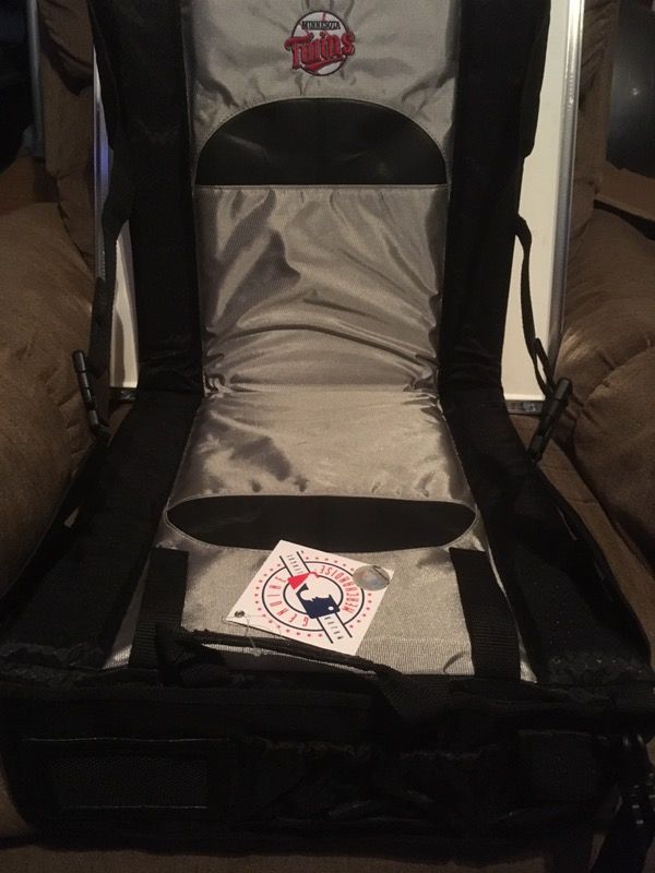 Pair of MN Twins stadium seats