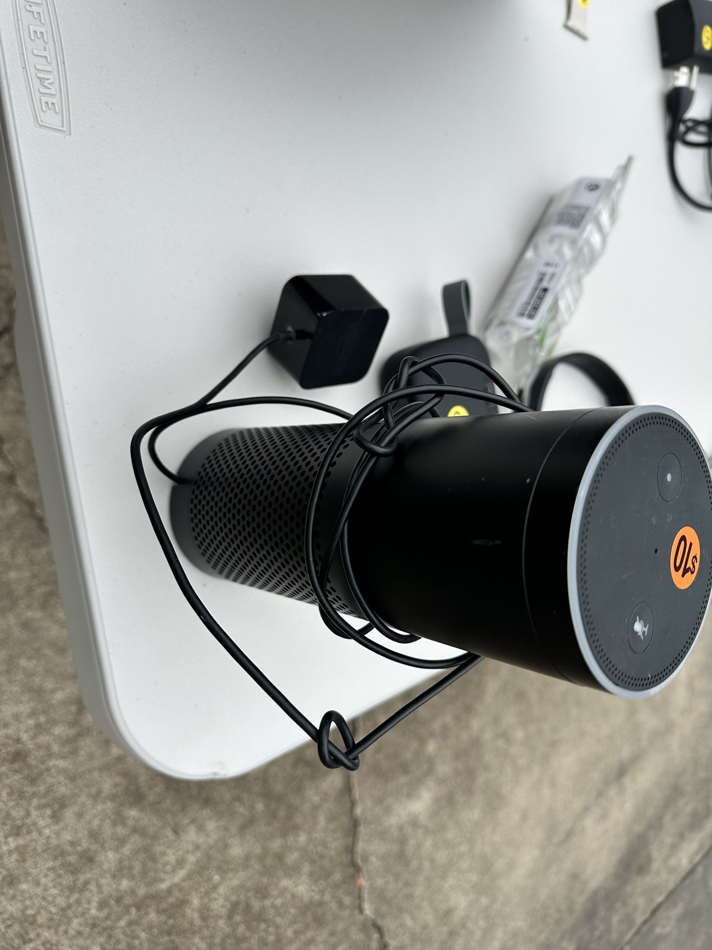 Gen 1 Alexa Speaker