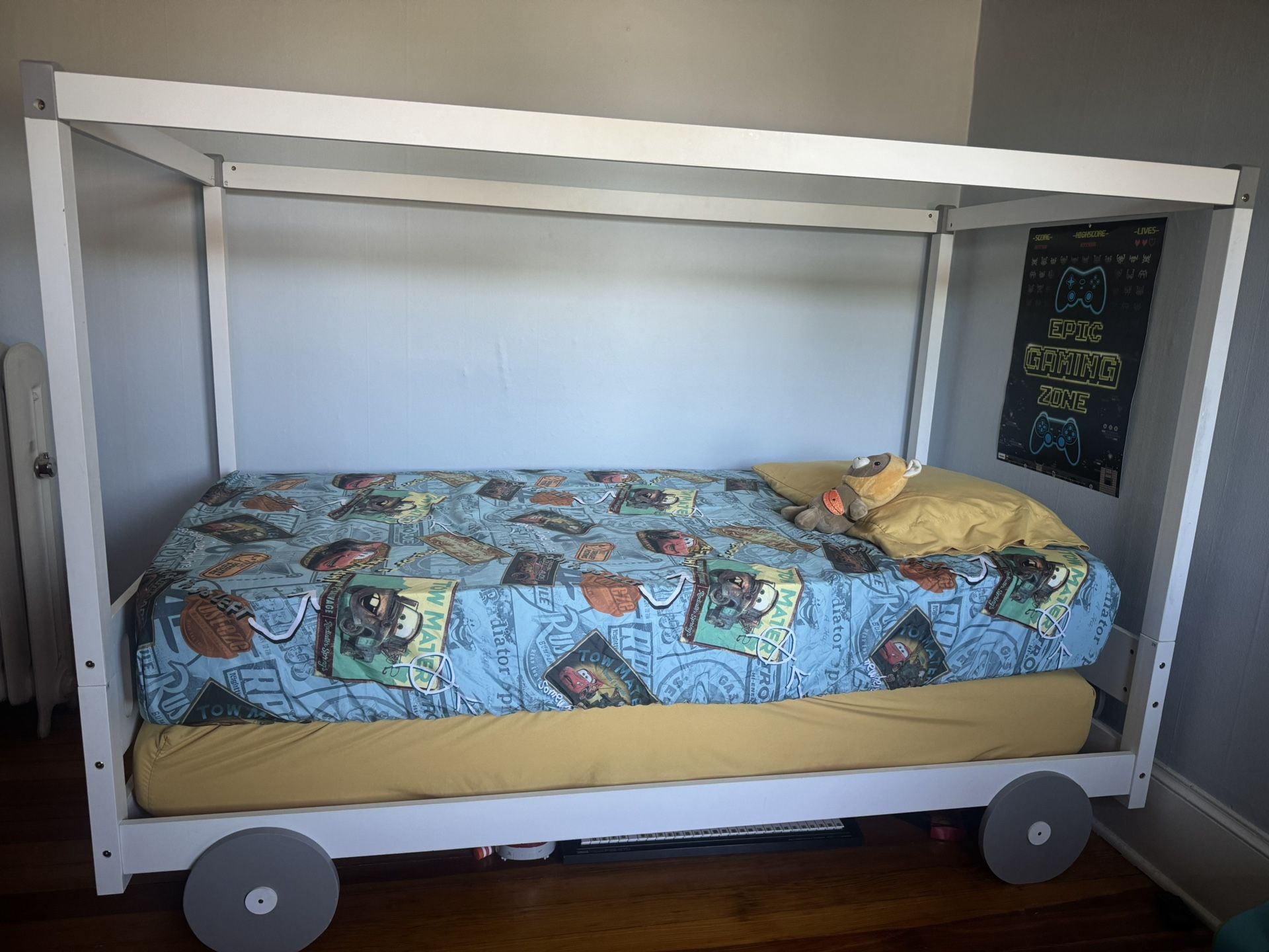 Canopy wood car Bed With mattress
