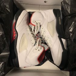 Jordan 5 Fire Red