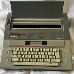 90’s Electric typewriter