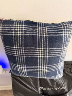 Large pillow