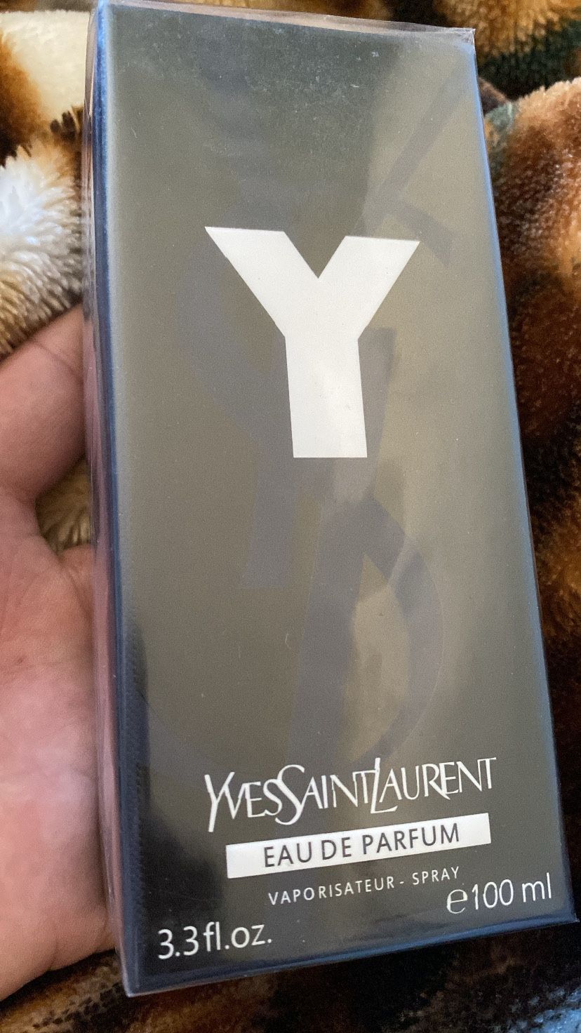 YSL EAU DE PARFUM 