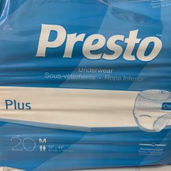 2 Paquete De Pampers $8 Cada Uno