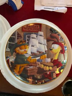 Garfield collectible plate