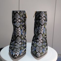 Kenneth Cole Brocade Floral tapestry Ankle Boots silver,black,blue,green size 6 