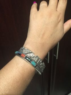 AMERICAN INDIAN CUFF BD STERLING SILVER 46.91g with turquoise stone and others $150