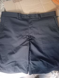 New mens Kirkland brand black shorts size 40