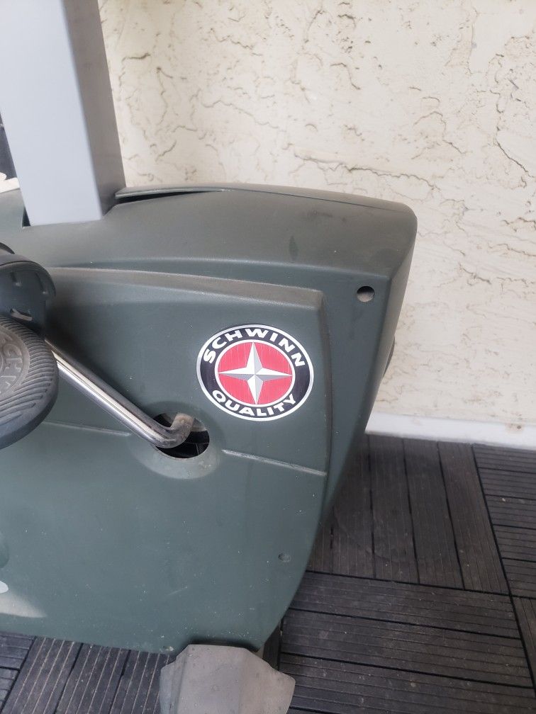 Schwinn recumbent exercise bike