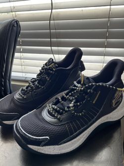 Under Armour Curry Shoes