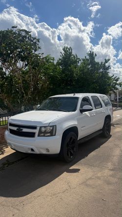 Chevrolet Tahoe Full-Size SUV