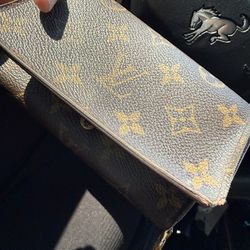Louis Vuitton Wallet 