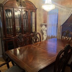 Dining Table Set