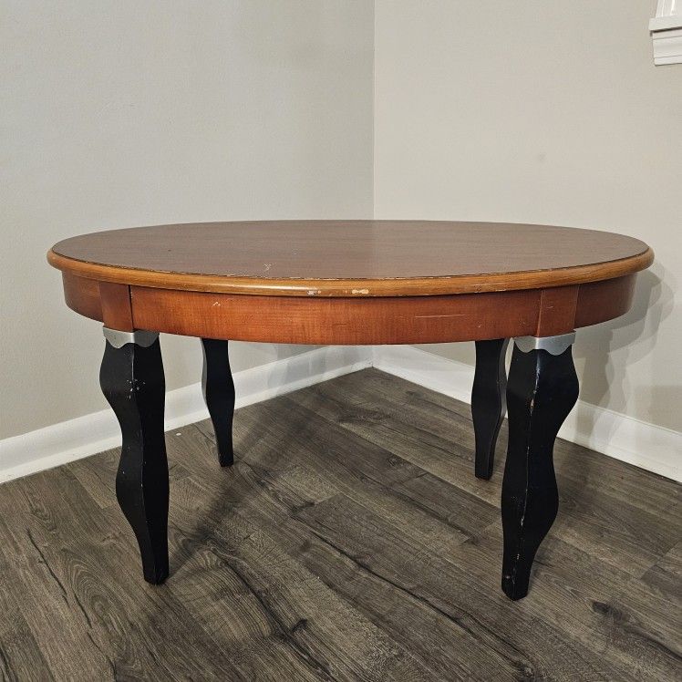 Vintage Oval Coffee Table – 35” Wood Top with Black Cabriole Legs