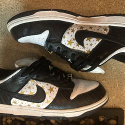 Supreme Nike Dunk Sizes 8 & 12 