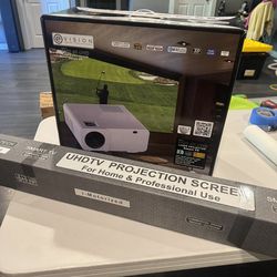 4K-UHD Projectir And Projection Screen