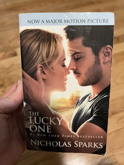 Nicholas Sparks Book - The Lucky One