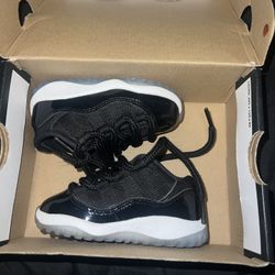 Jordan 11 Space jams 6C