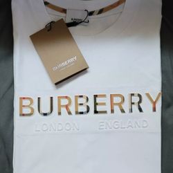 Burberry T-shirt Embossed Print Size Large