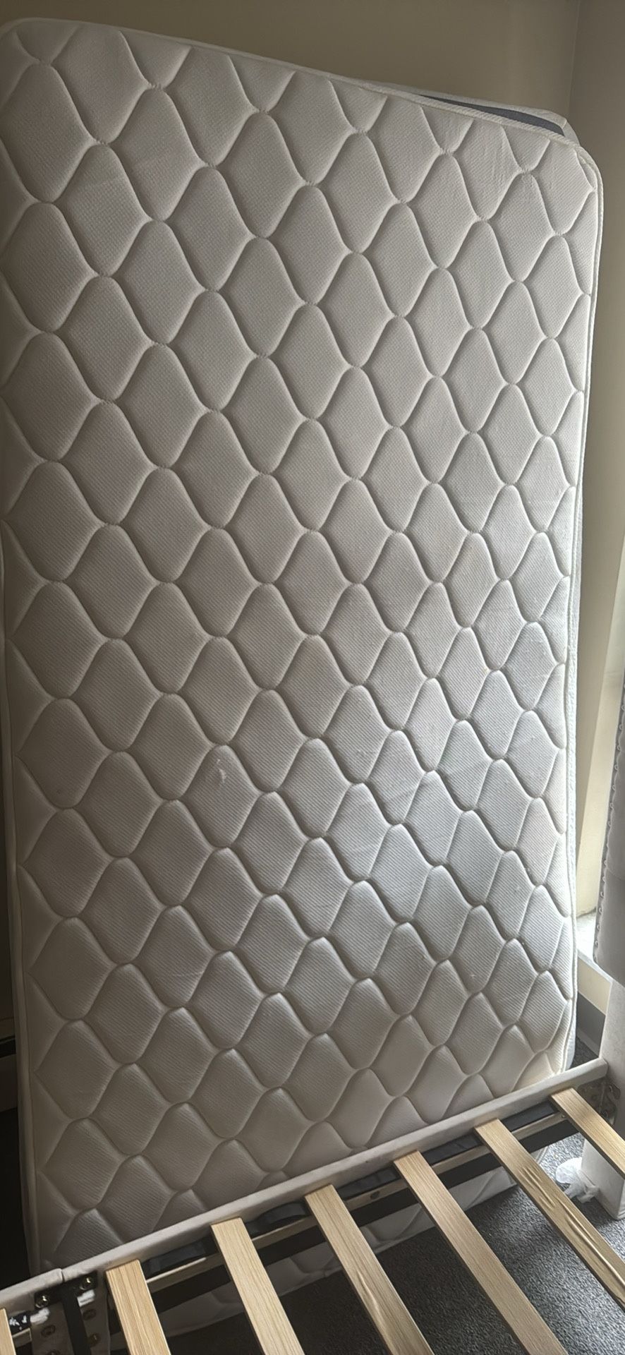 Like NEW CREAM COLOR TWIN SIZE BED