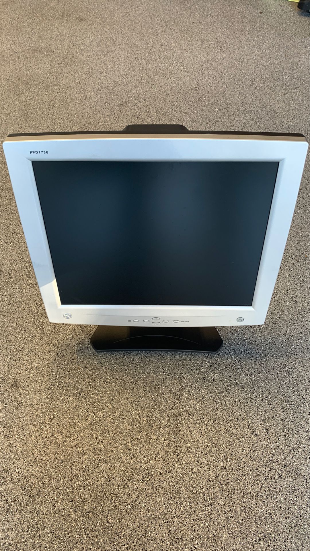 Used 17” Gateway computer monitor FPD1730
