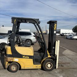2014 Yale GLP040SVXNURV084 Forklift