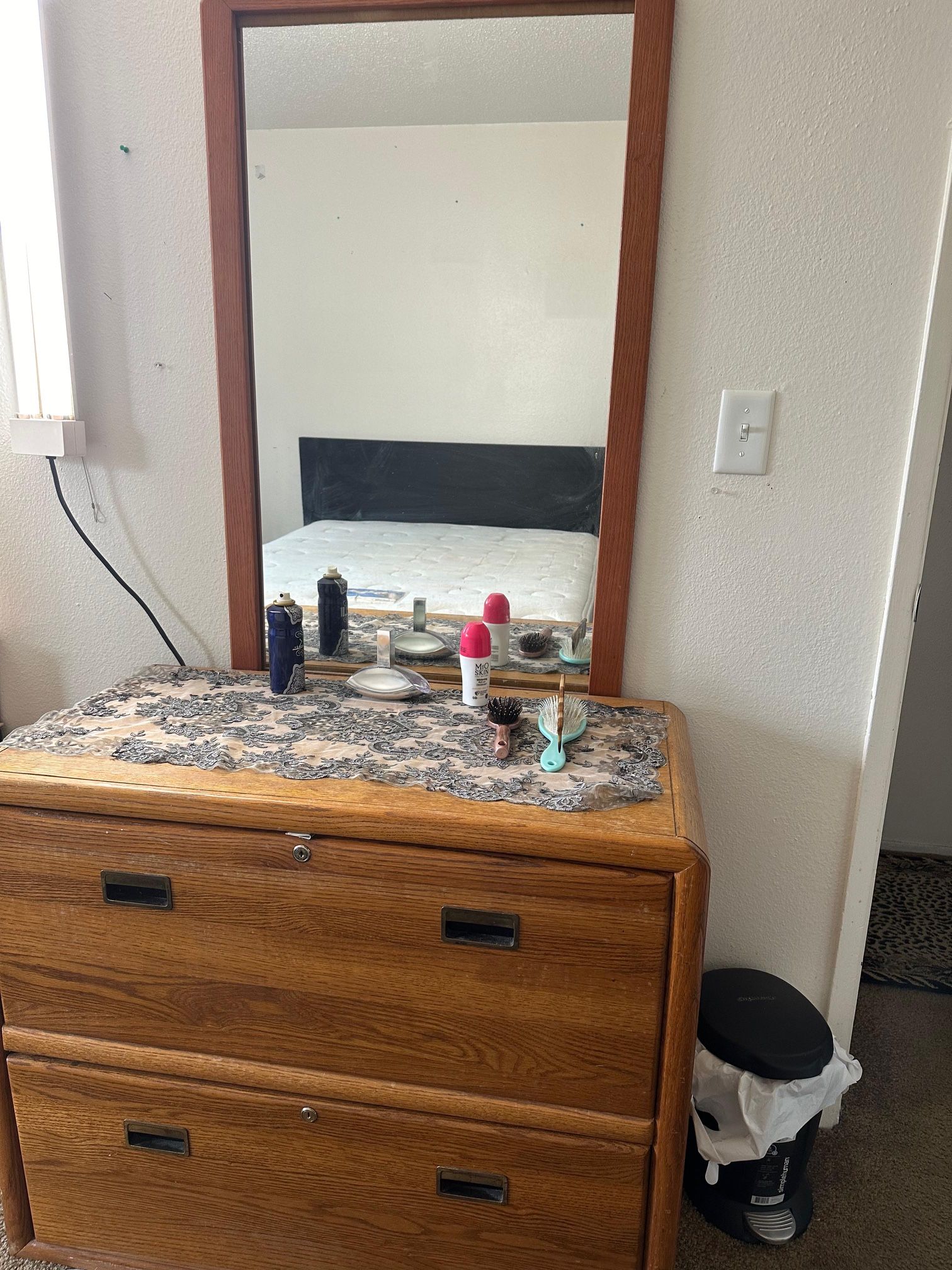 table room with mirror 