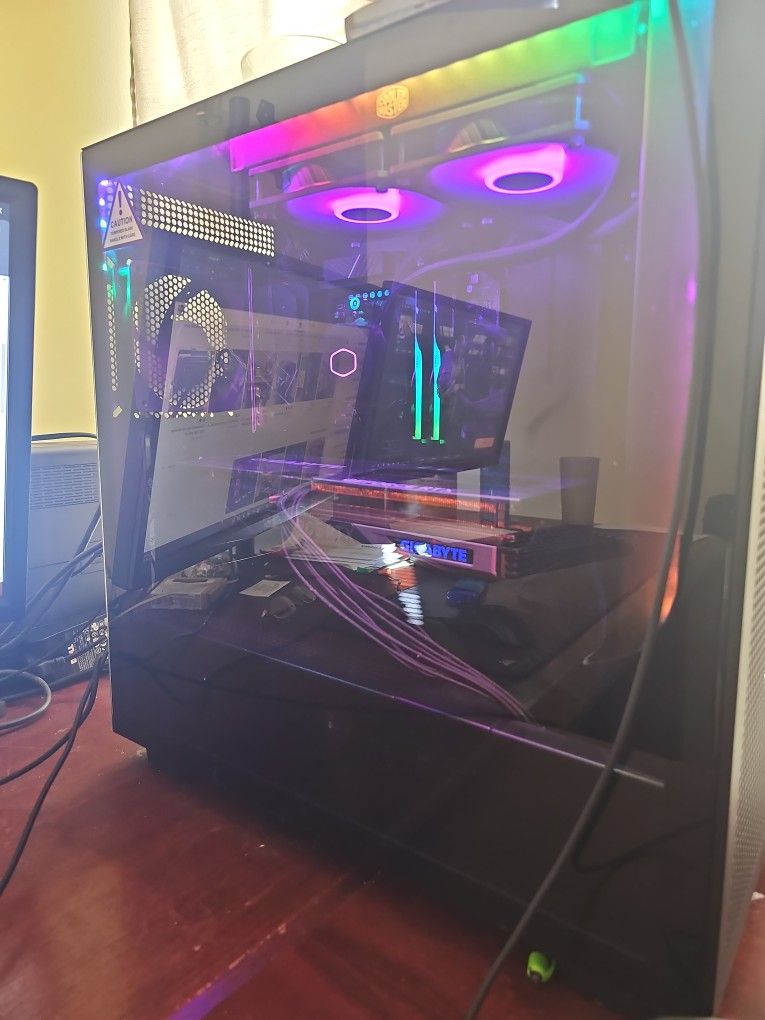 Gaming PC AMD 78003DX RTX 4070 TI 