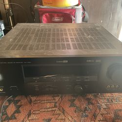 Yamaha RX-V450 A/V receiver