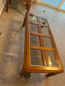 Coffee table & Maching End Tables