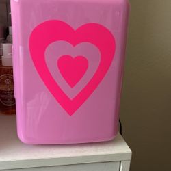 mini fridge 