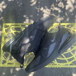 Nike Air Max 270 Shoes