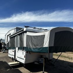 1999 Coleman Sun Valley Pop Up Camper 