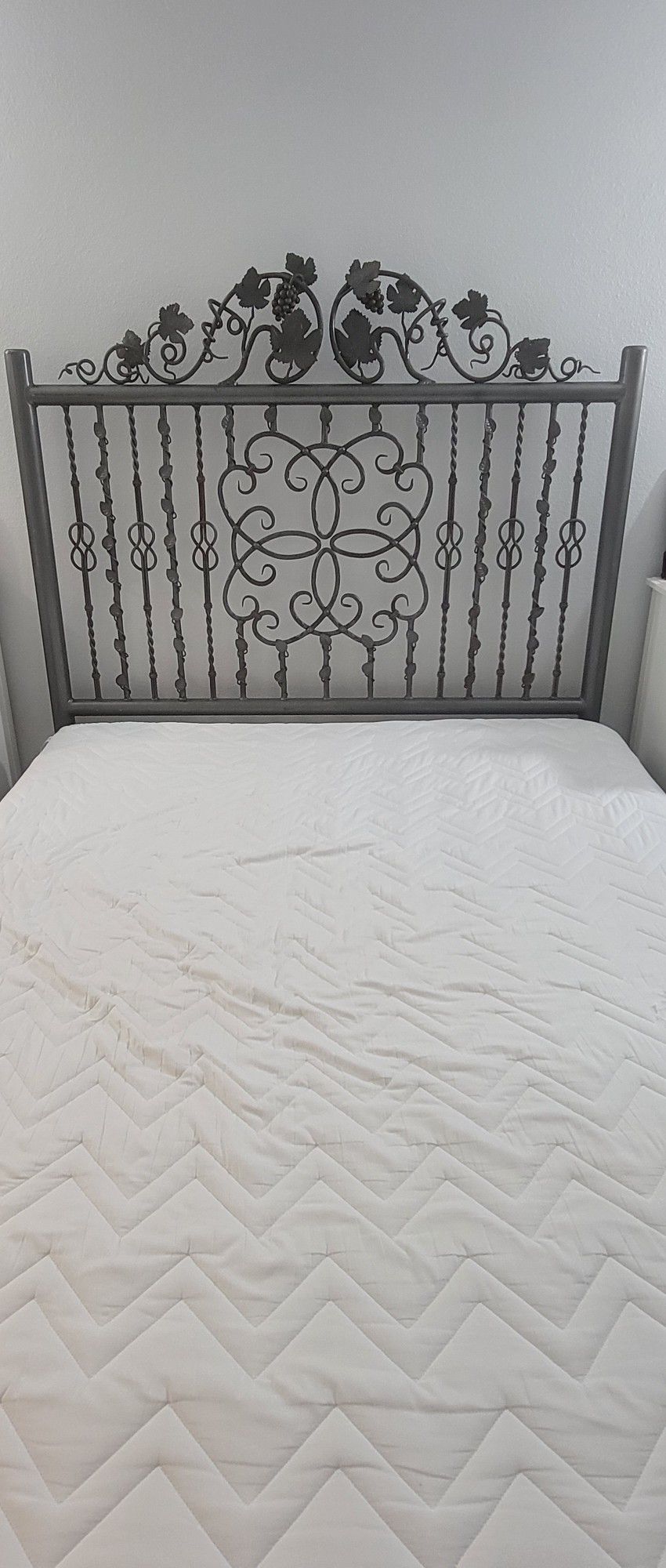 Custom Queen Bed Frame 