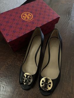 Black Tory Burch Pumps