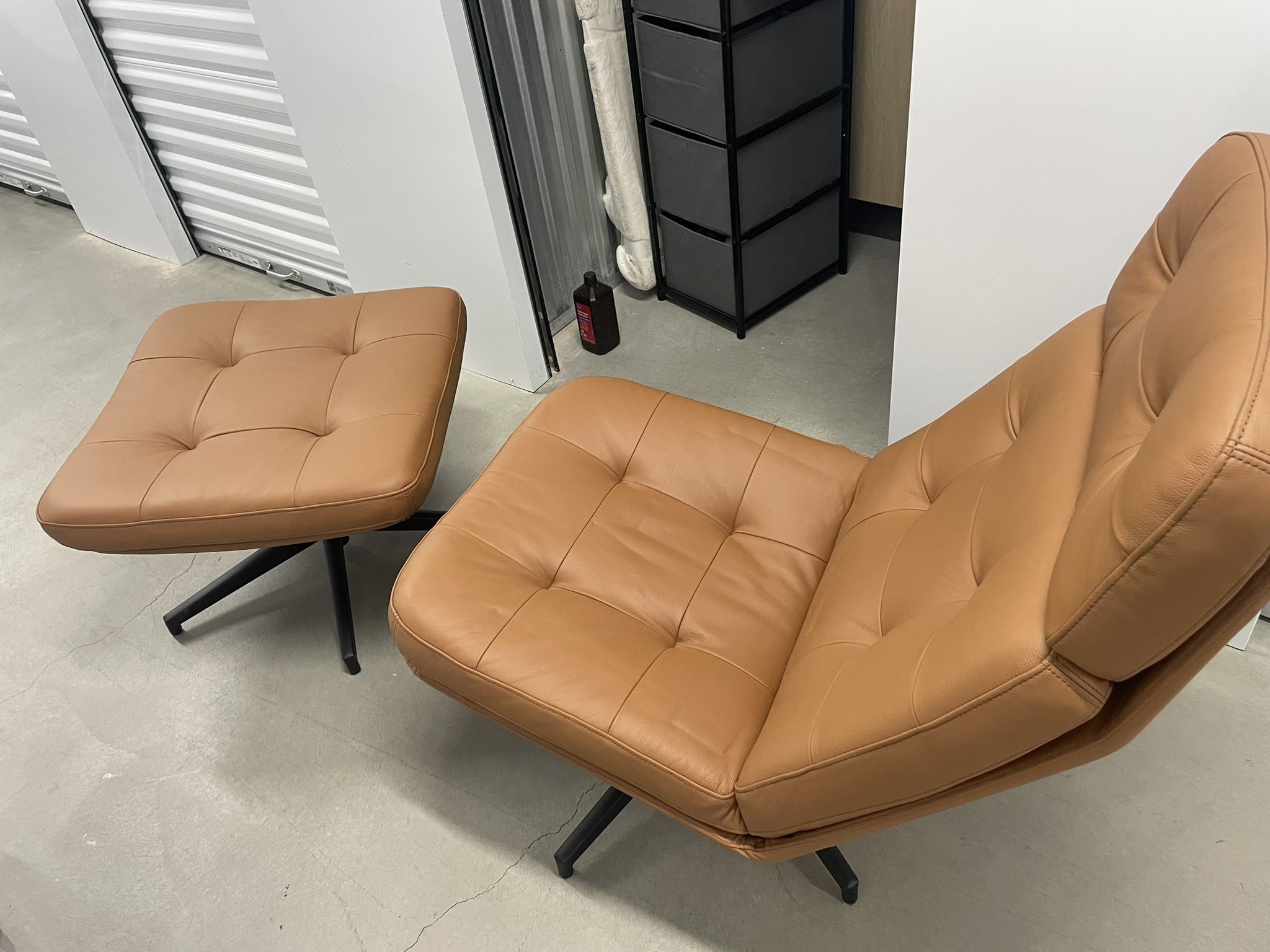 HAVBERG Armchair and ottoman