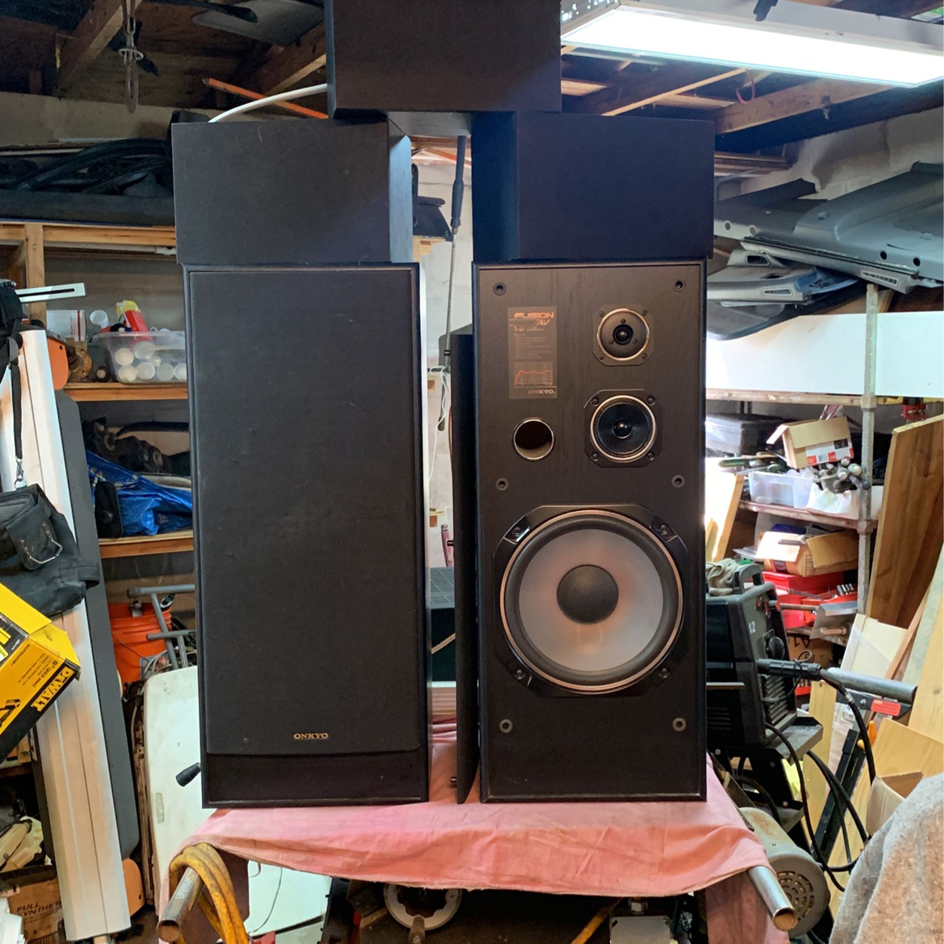 Onkyo Fusion S47 And S-07 Speaker Set
