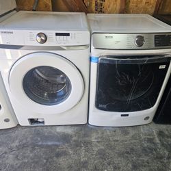 Washer Samsung With NEW Electric Dryer Maytag 