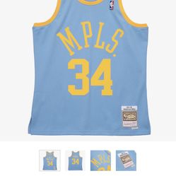 Mitchell & Ness Shaquille O’Neal Swingman Jersey BRAND NEW/ W Tags Sz M