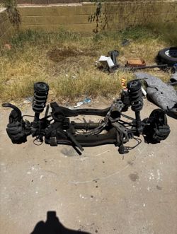 Chrysler 300 front cradle