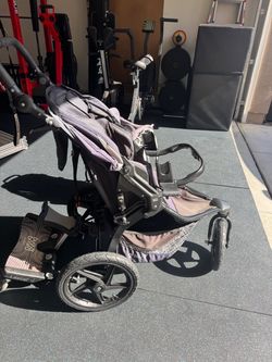 BoB Revolution jogging stroller with Lascal Maxi attachment for ride along