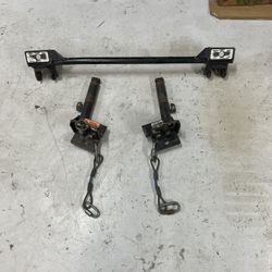 Tow Brackets 