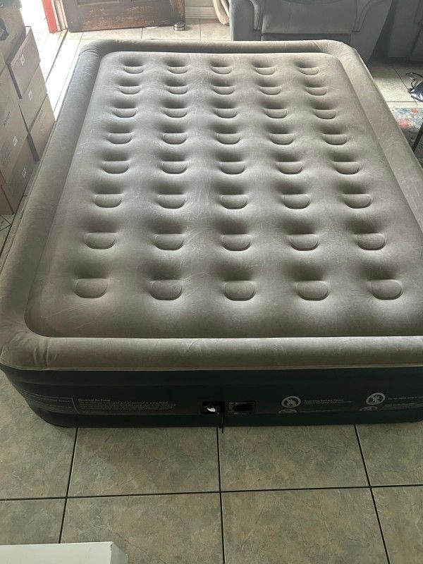 COLCHON INFLABLE NUEVO MOTOR INTEGRADO