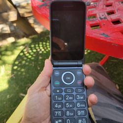 TCL METRO PCS FLIP PHONE 