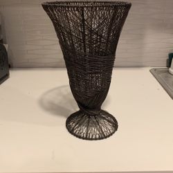 Metal Wire Vase