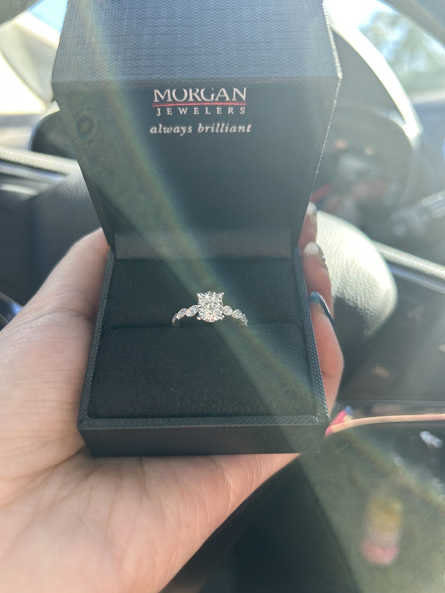 White Good Ring