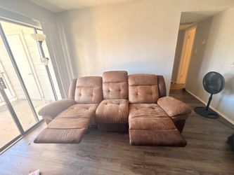 *DELIVERY AVAILABLE* Brown 3-Seater Reclining Couch Sofa