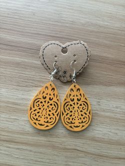 Wooden Cutout Earrings 